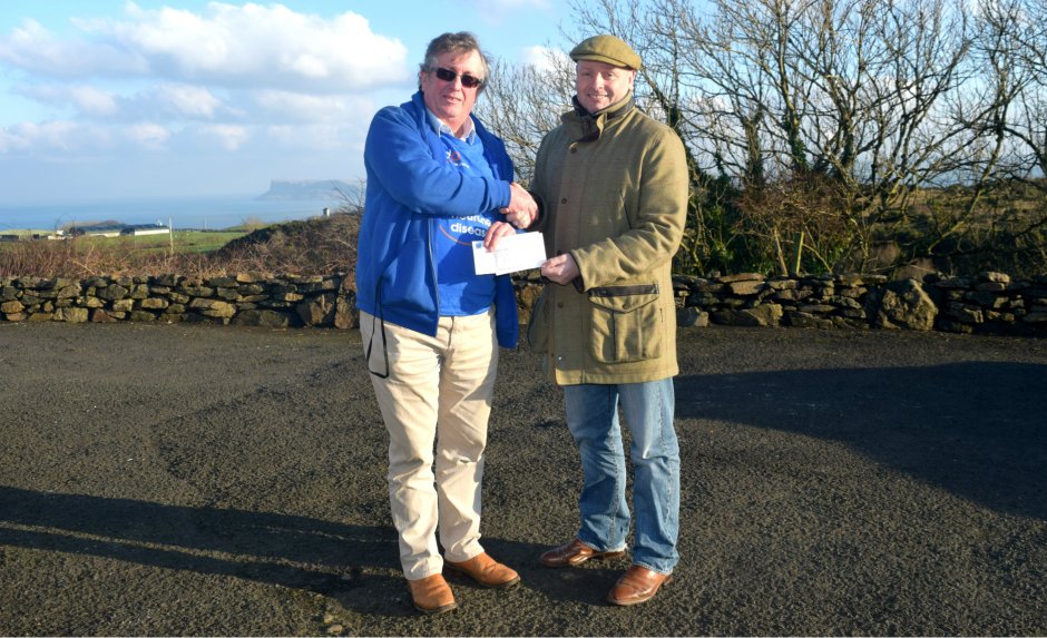 stephenthompsonnigelgray_presentationchequelinkedin